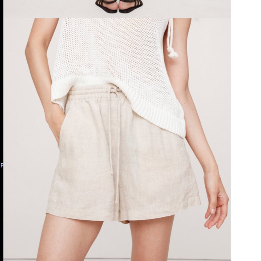 Linen Pull-On 4" Short